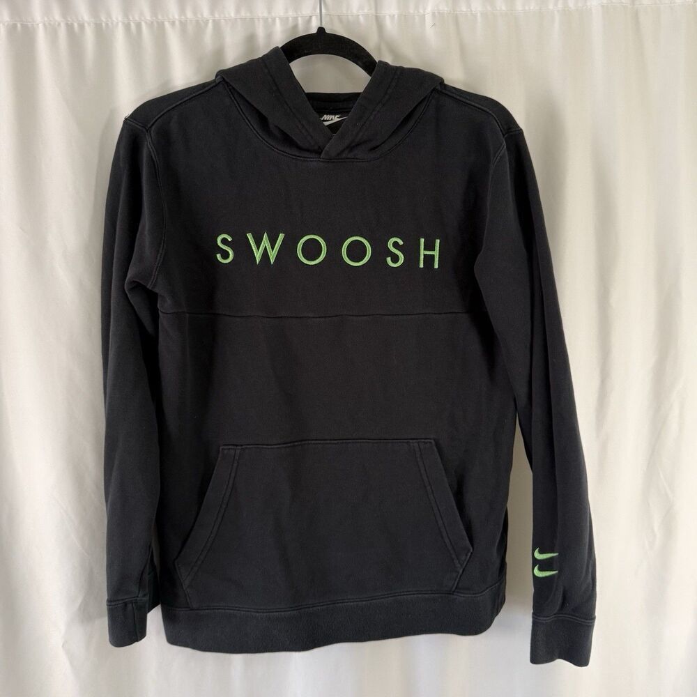 Nike Swoosh Hoodie Boys XL Black Pullover Embroidered Front Pockets Cotton Blend